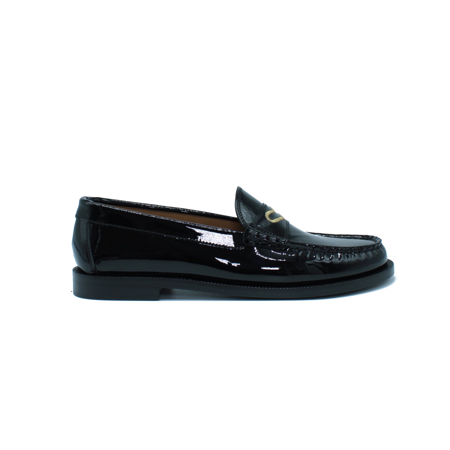 Moccasin in black patent leather