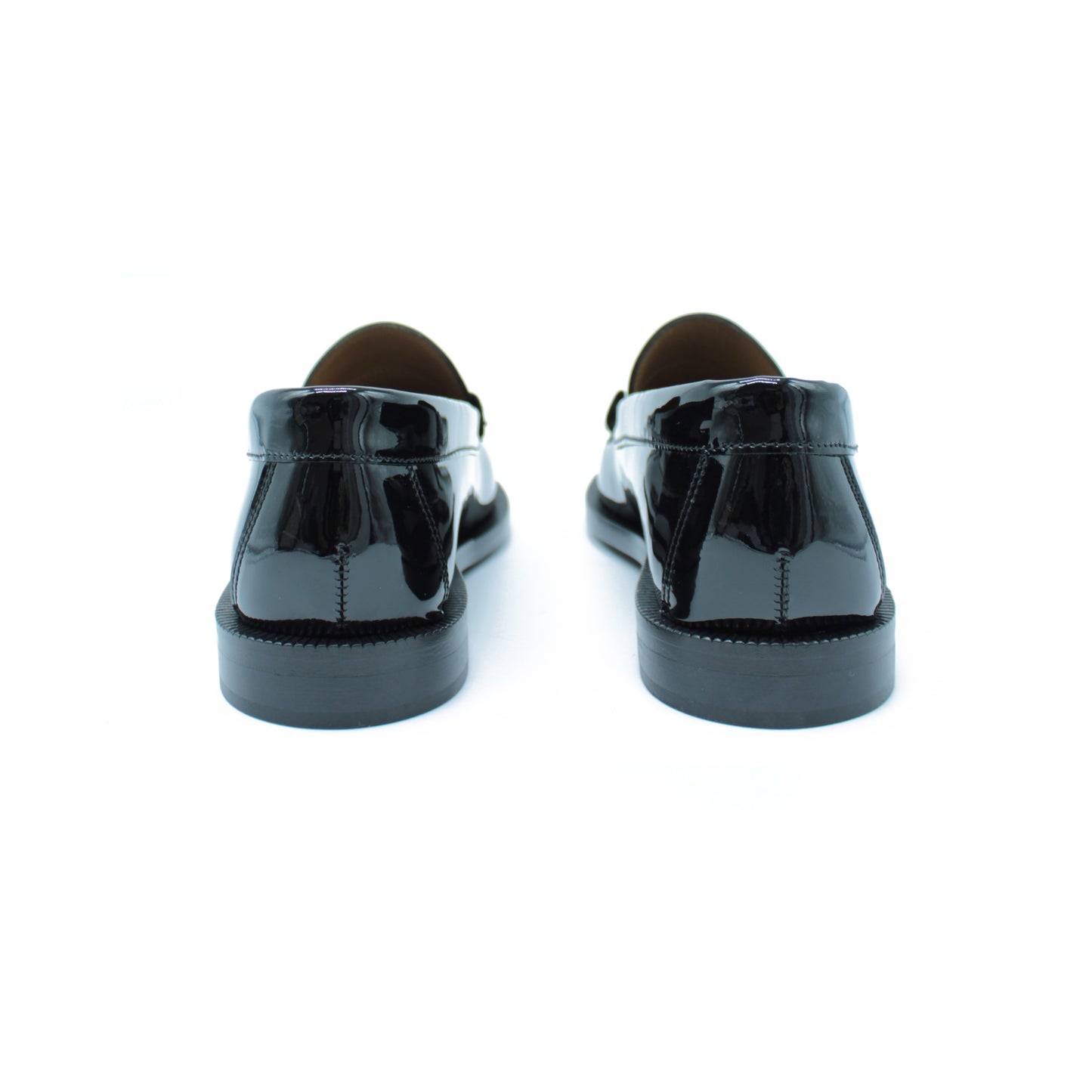 Moccasin in black patent leather