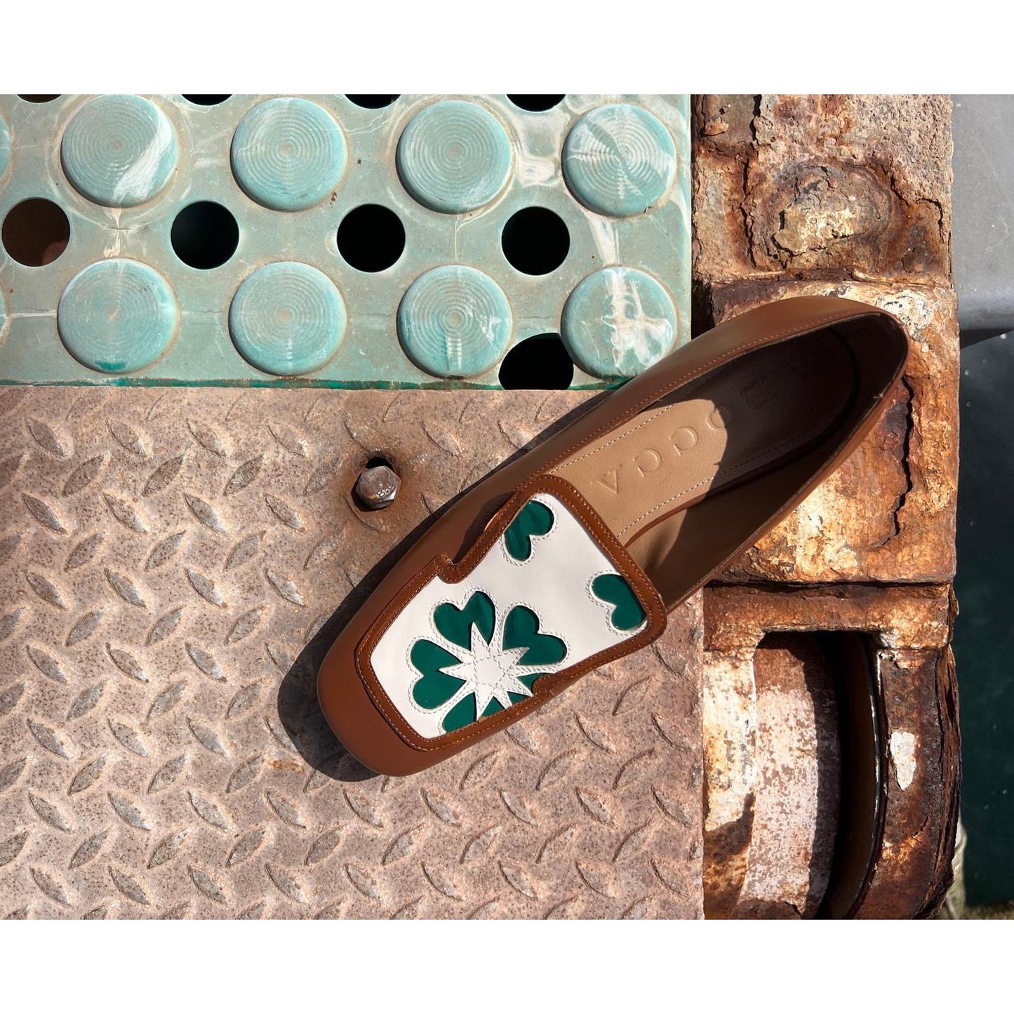Tricolour loafer with heart-shaped inserts