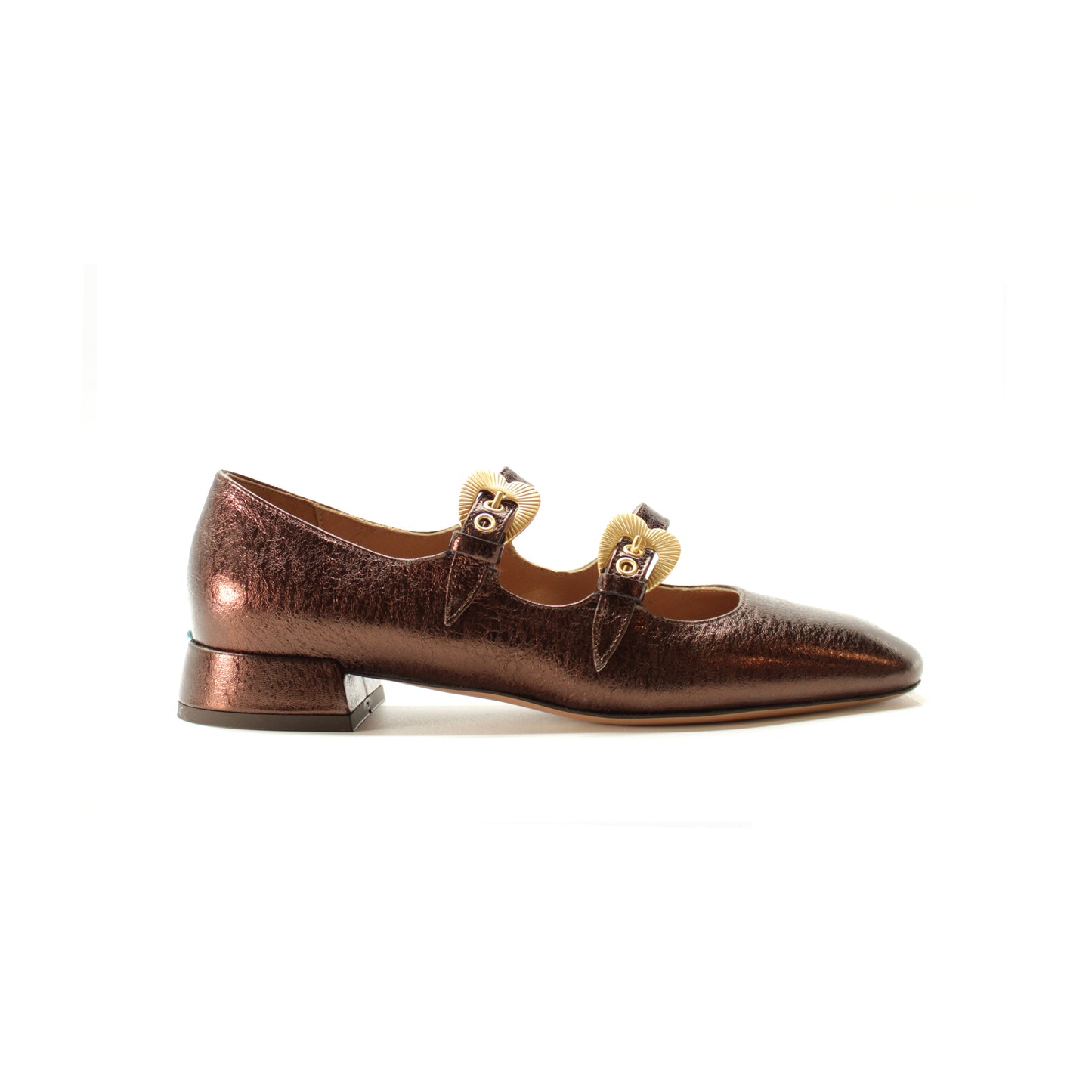 Double strap in walnut colored laminated leather
