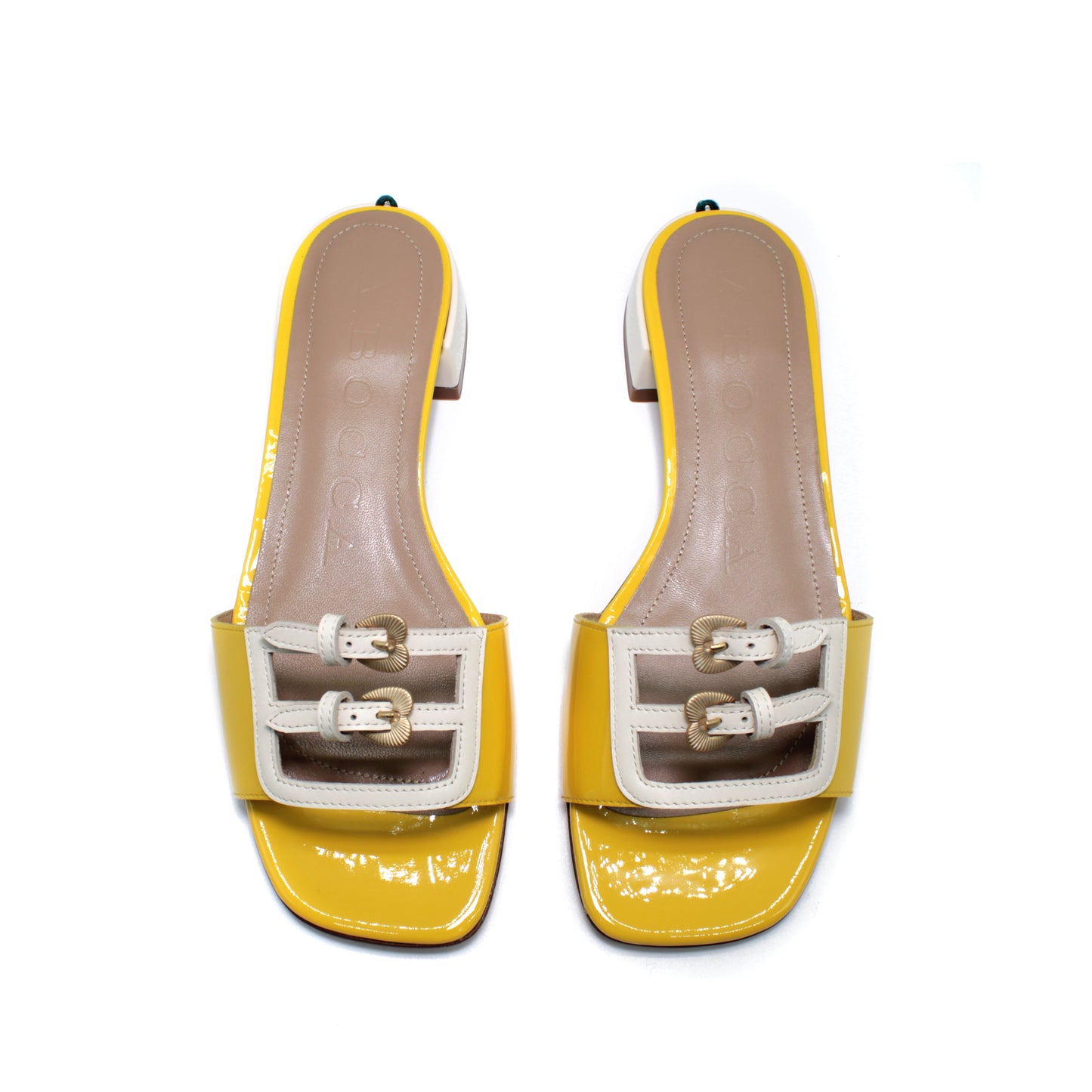 Sandal in two-tone yellow/chalk patent leather