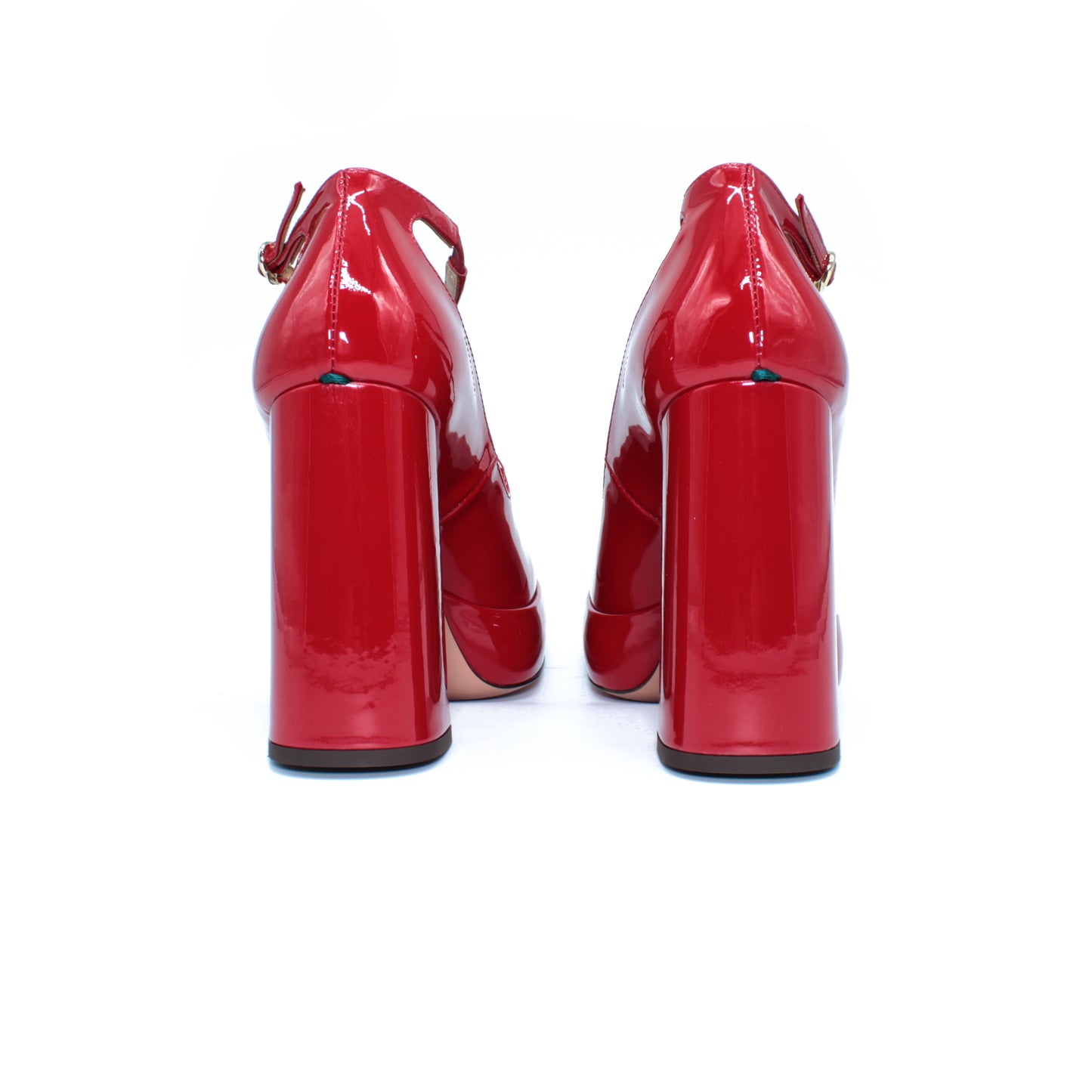 Plateau Pump Two for Love in red patent leather