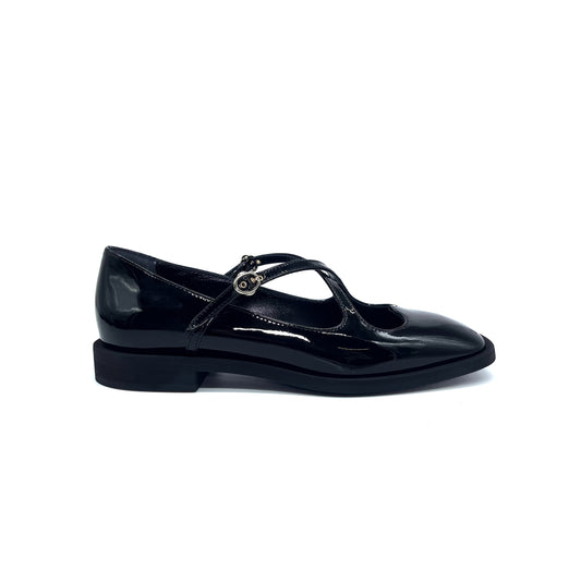 Beatrice Two for Love in black patent leather