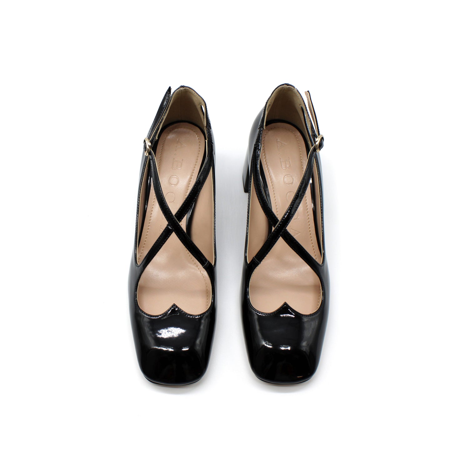 Pump Two for Love in black patent leather - VEGAN